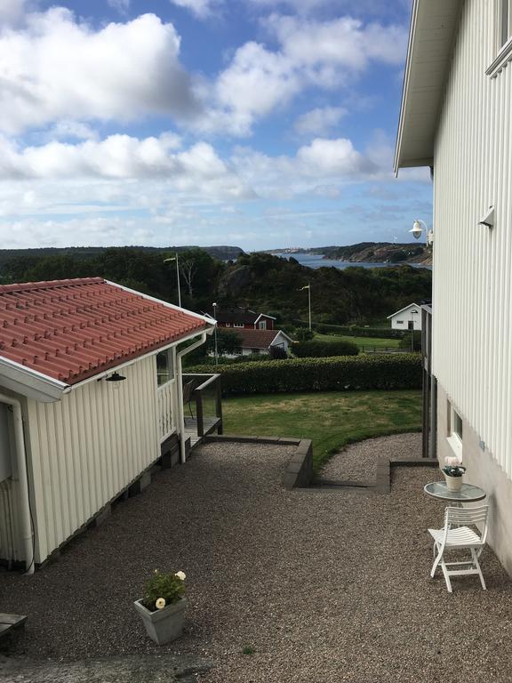 Willa Noesund Orust Lilla Huset Zewnętrze zdjęcie